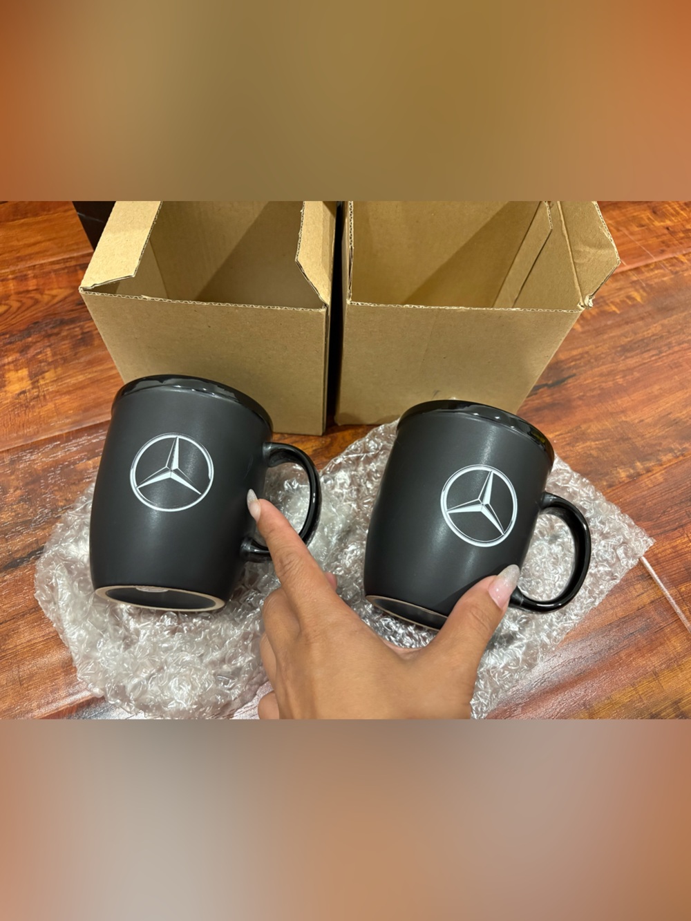 New Mercedes-Benz Matte Black Logo Mug Set - Picture 2 of 4